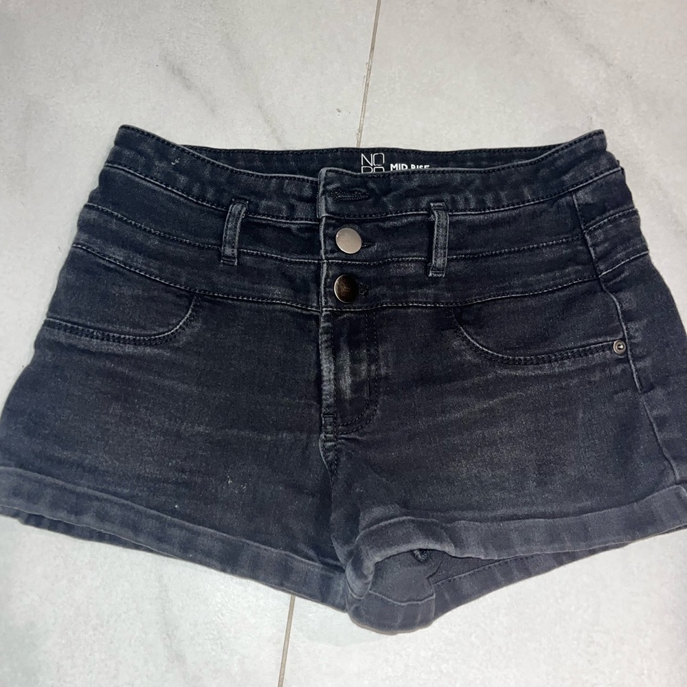 Mid rise NOBO Jean shorts